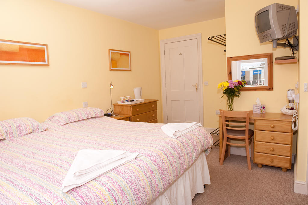Holbrook Bed And Breakfast シェフツベリー 部屋 写真